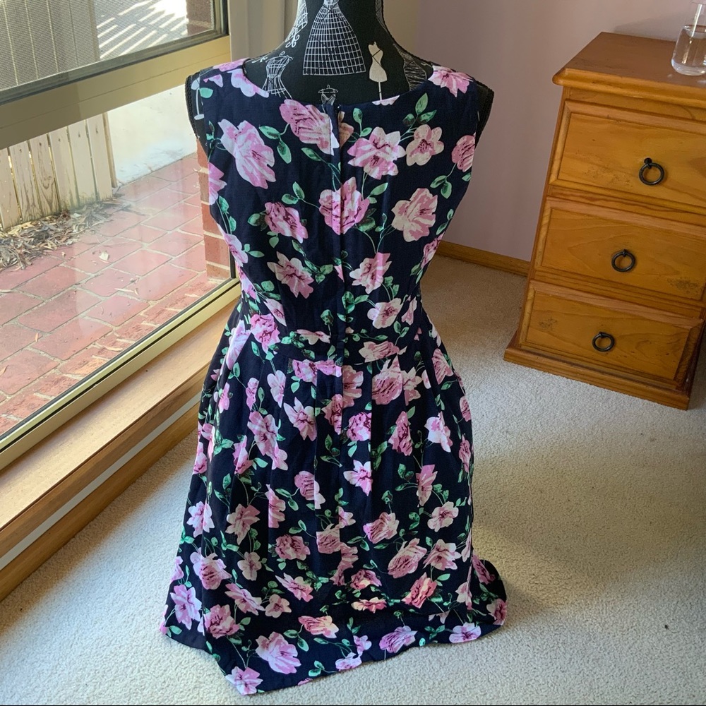 Vanessa Tong vintage dress size 12 - Picture 2 of 5